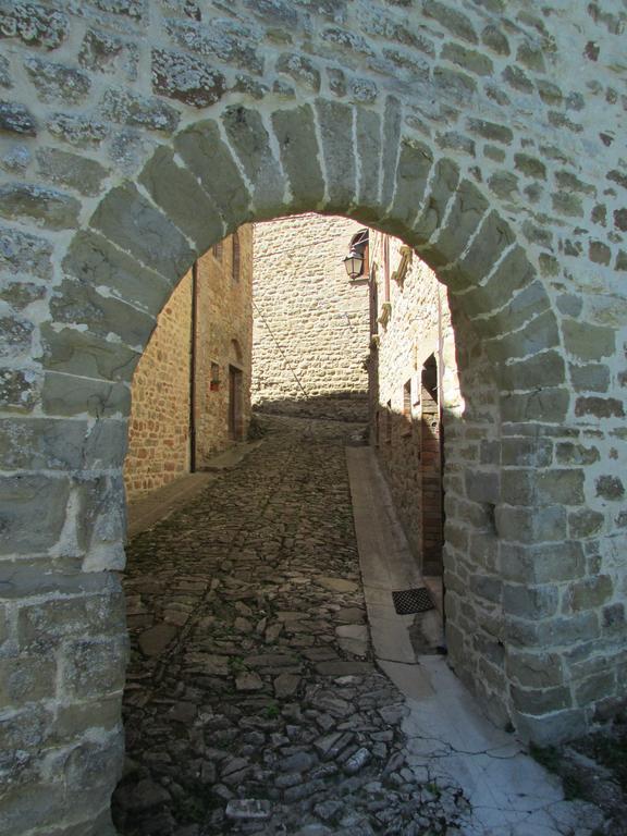 Agriturismo Dea Valfabbrica Экстерьер фото